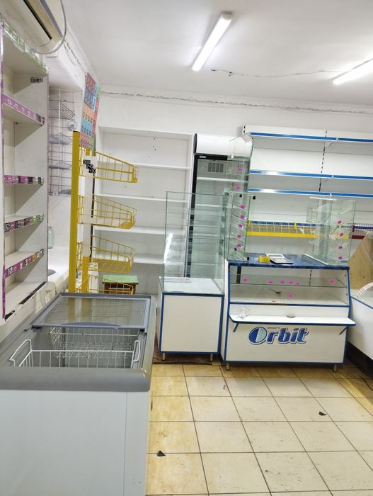 Продам продуктовым магазин