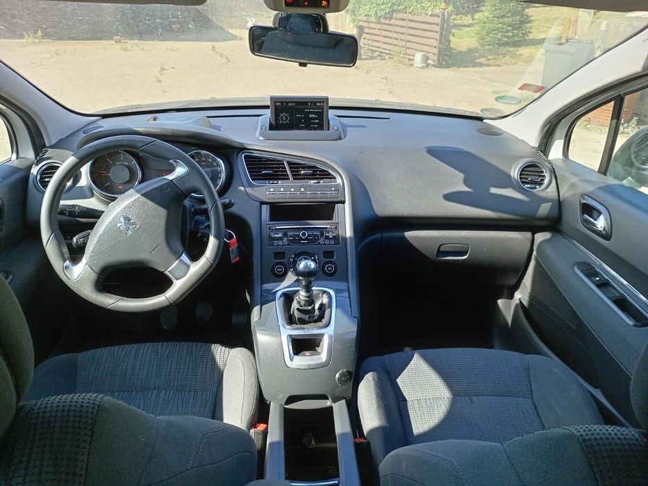 De vânzare Peugeot 5008, 16 Diesel