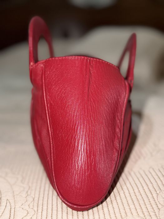 Сумка красная, натуральная кожа