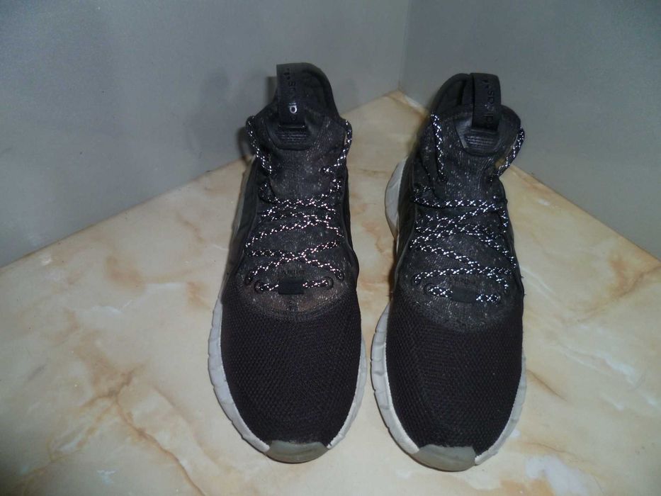 ADIDAS маратонки №42