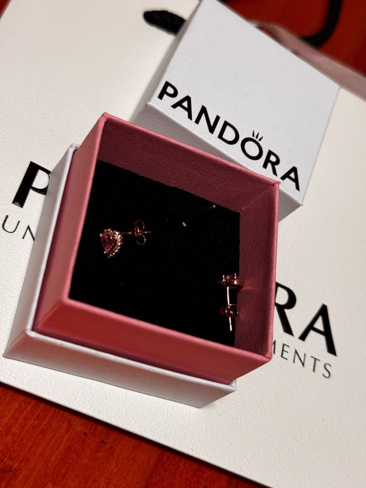 Pandora обеци Пандора