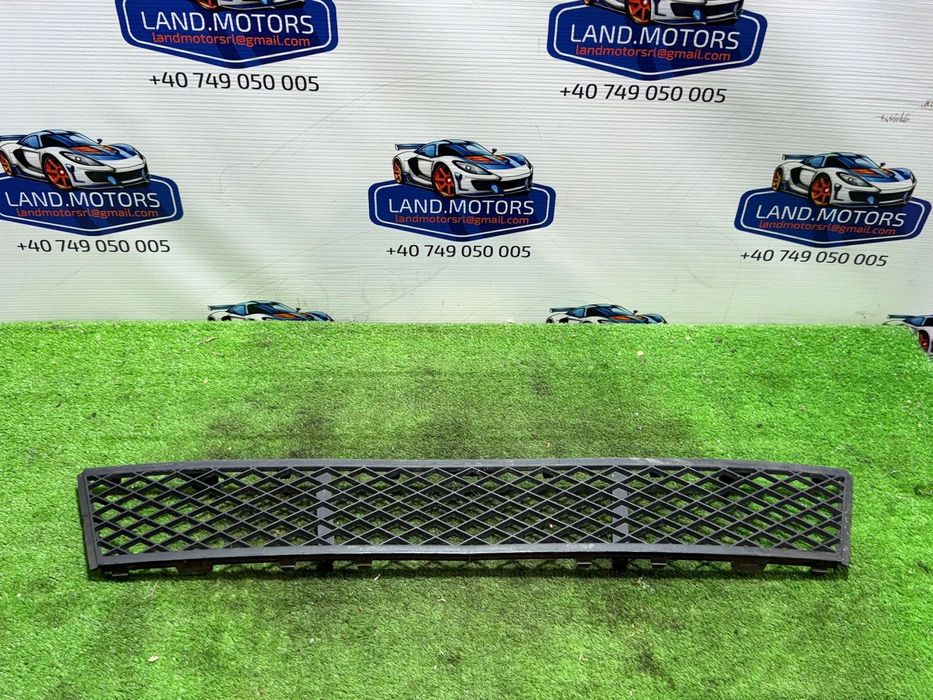GRILA BARA FATA (X2) BMW SERIA 5 F10 F11 520D SE TOURING 2.0 DIESEL 2011 COD OEM 7200700 / 7231860 / BREAK 2010-2017