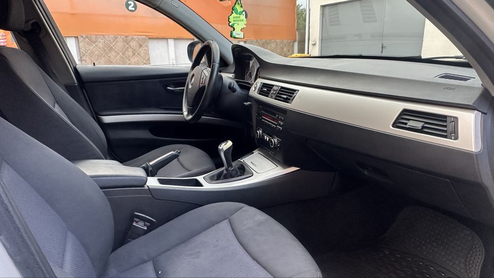 Bmw e91 318d 2010 euro 5