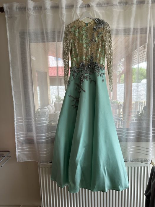 Rochie facuta pe comanda