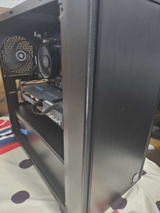 PC GAMING Ryzen 5600, RX 6600 Gigabyte, 16gb ram, cs 2 - 250-350fps