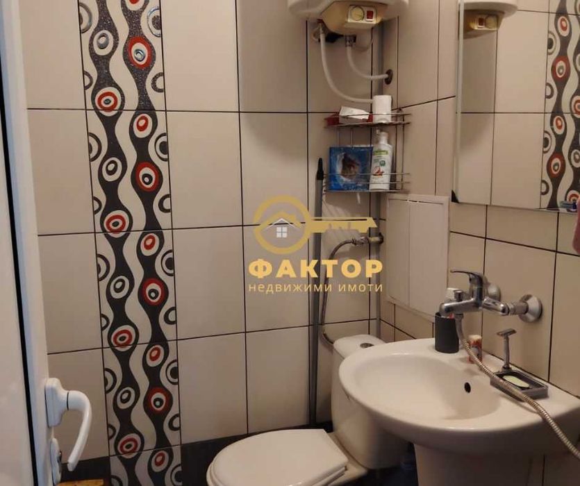 Продава се Двустаен апартамент в Пловдив, Кършияка - 55 кв.м за 1728 €/кв.м - Снимка #7