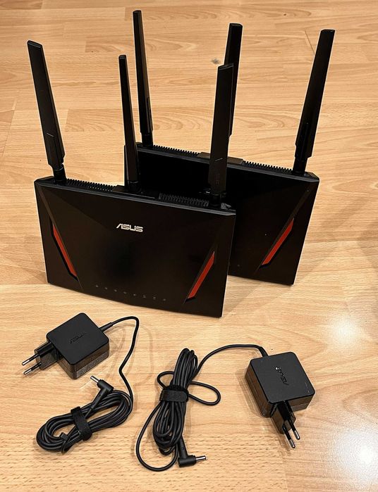 Vând două routere Asus RT-AC86U