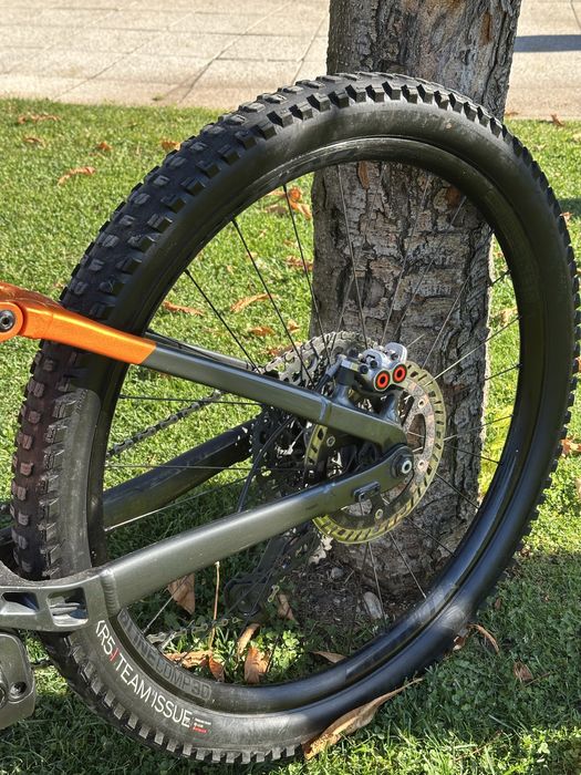 2022 Ebike Trek Rail 9 29” L