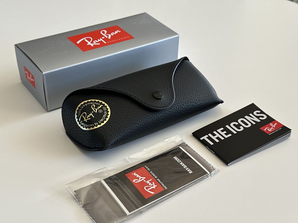 Слънчеви очила Ray-Ban Octagonal RB3556