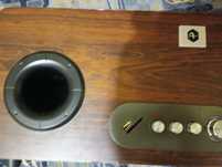 Multimedia active speaker sistem