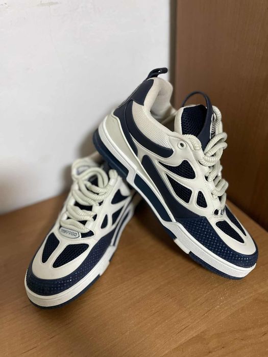 Adidasi Louis Vuitton originali 400€