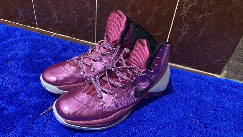 Баскетбольные кроссовки