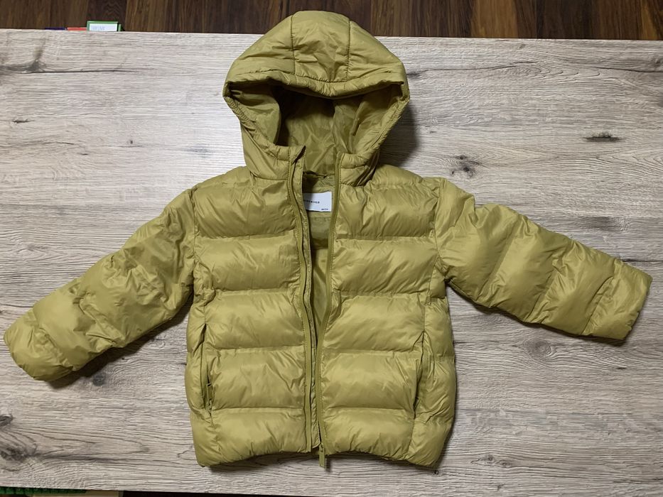 Преходно яке Reserved 104