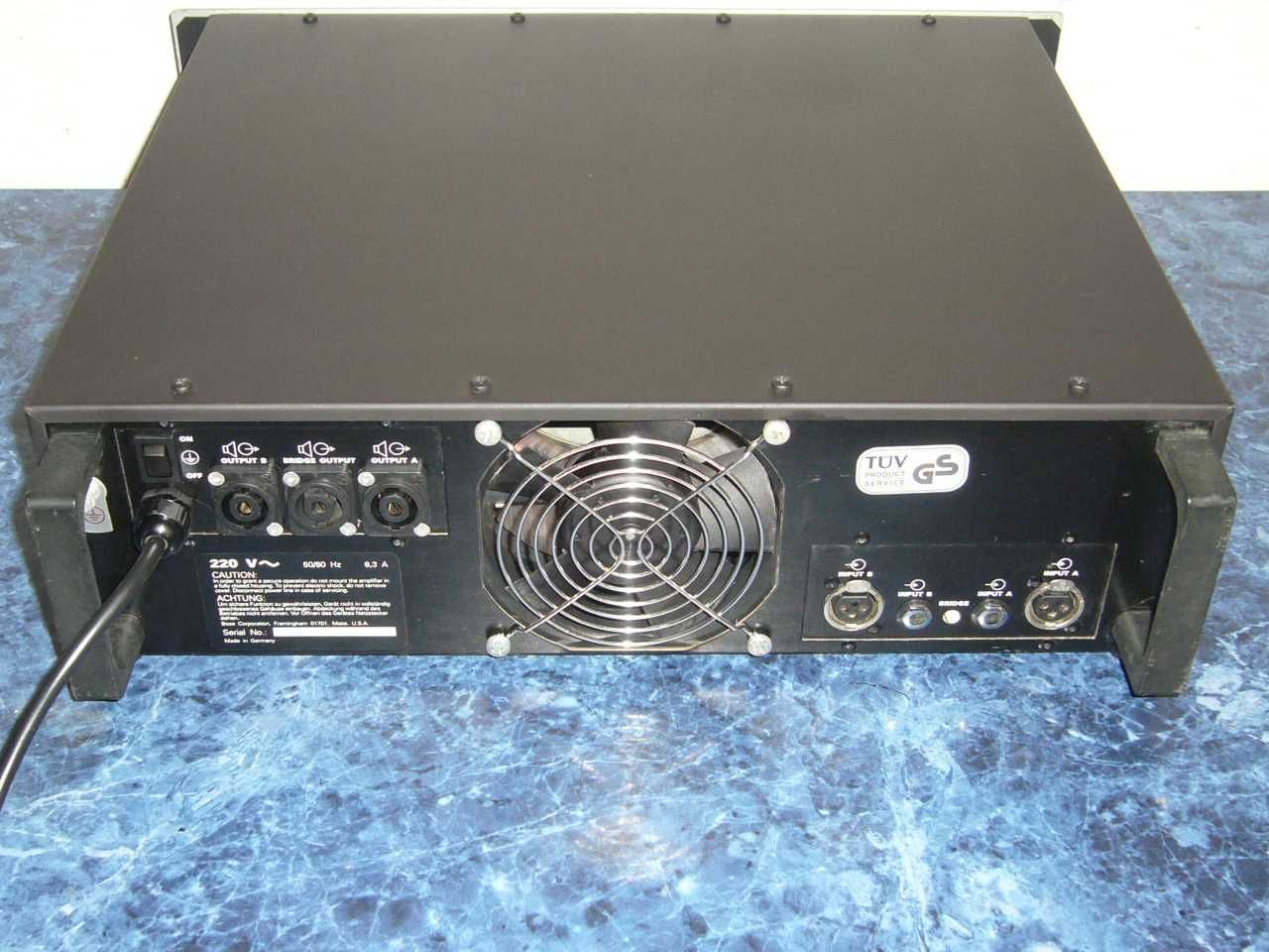 Amplificator final Profesional BOSE