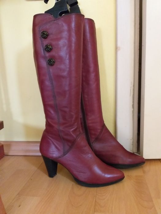 Дамски ботуши N 37