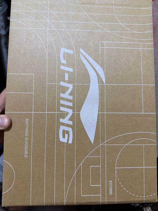 Продам беговые кроссовки от бренда li-ning оригинал gorun