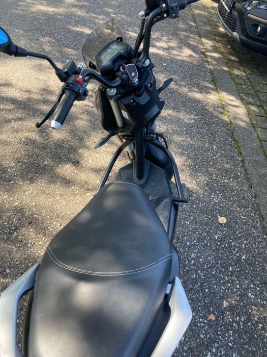 Scuter YADEA SXT Raptor V3