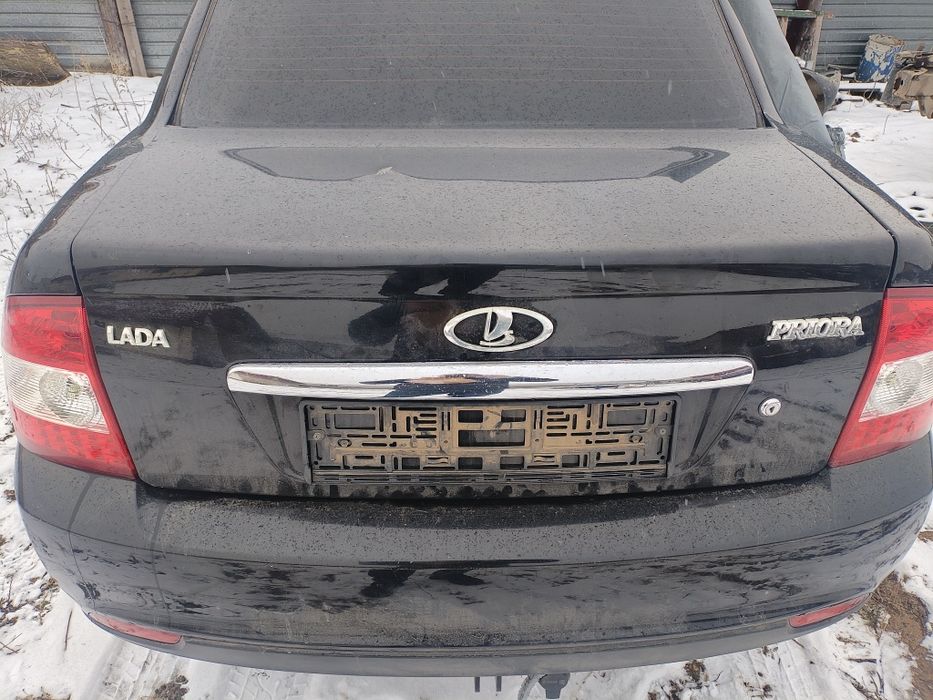 Крышка багажника приора седан всборе оригинал