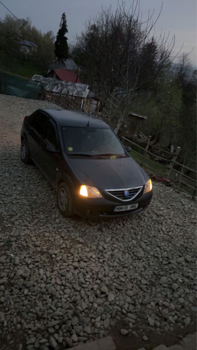 Vand sau schimb Dacia logan 1.5dci cu golf 4