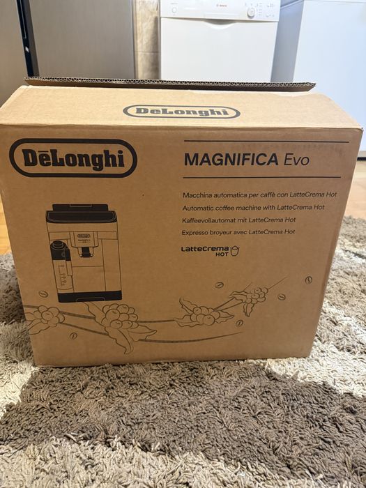 Espressor DeLonghi Magnifica Evo
