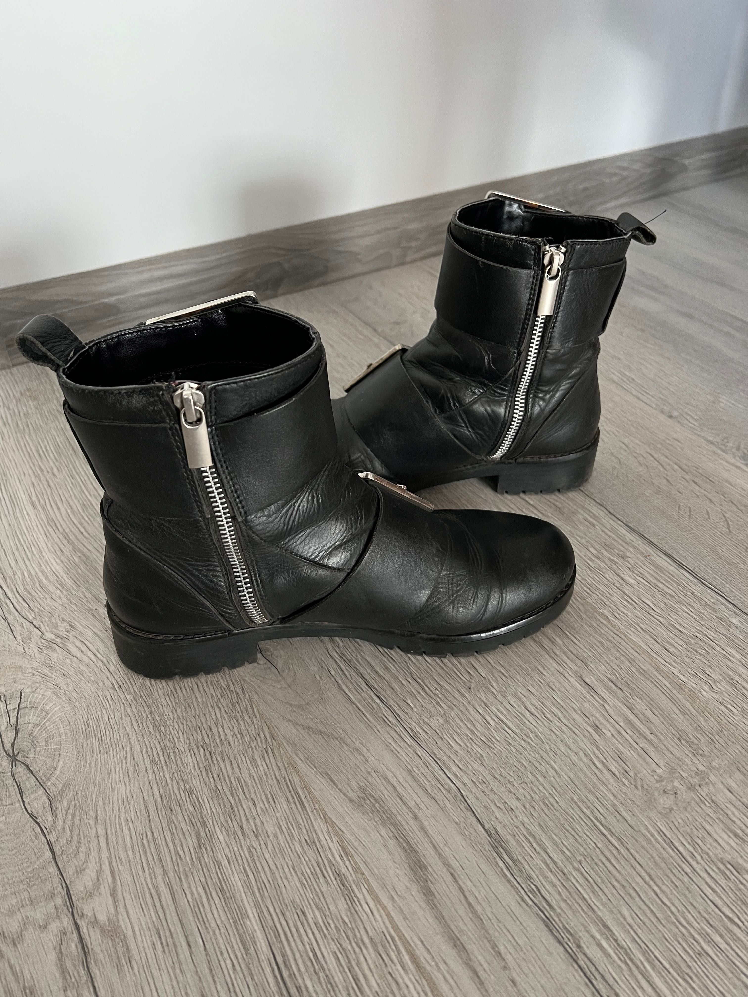 Дамски боти Stradivarius (37)
