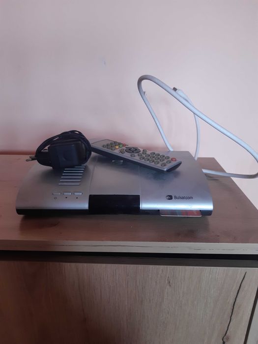 Булсатком- приемник с кабел, карта и дистанционно