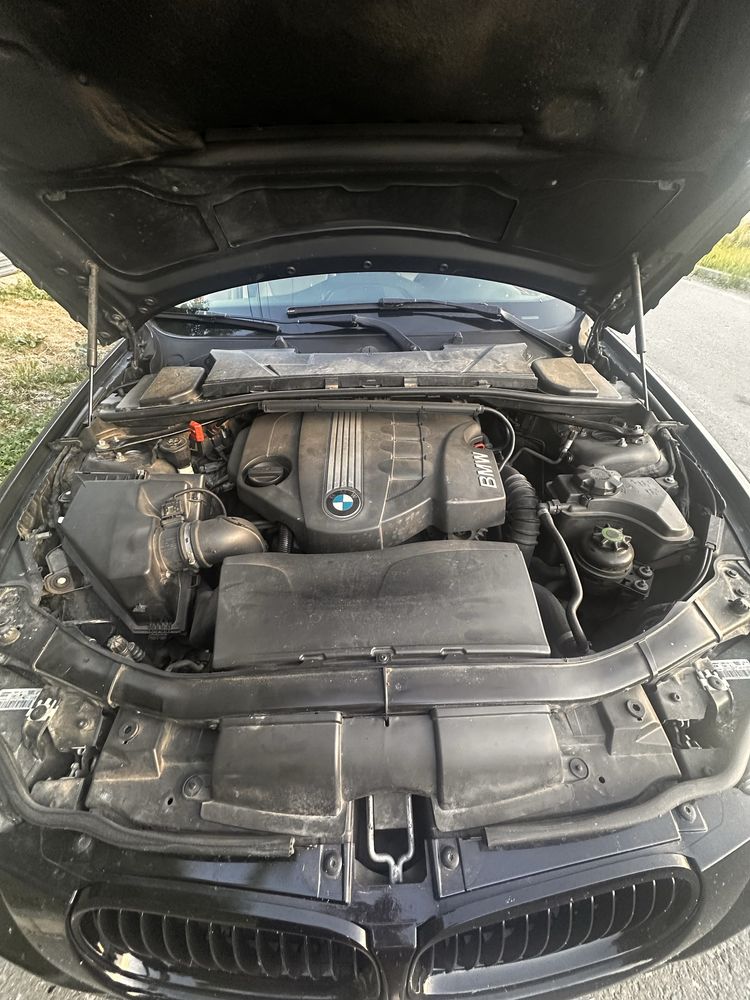 BMW Seria 3 E90 320D 2010