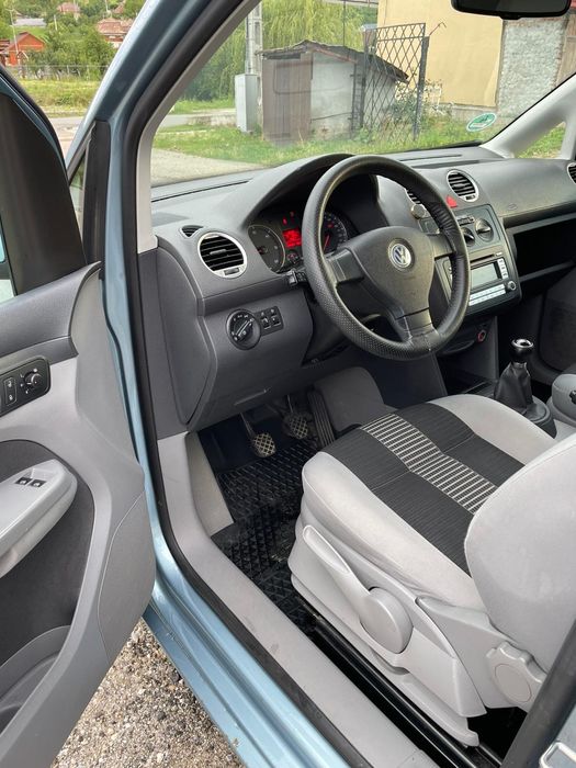 VW Caddy Style 1.9 TDI - 7 locuri