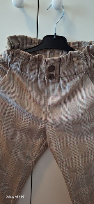 Pantaloni carouri 140cm 9-10ani