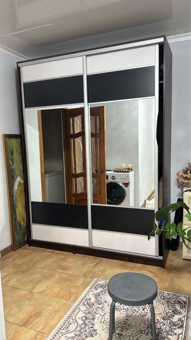 Продам шкаф купе