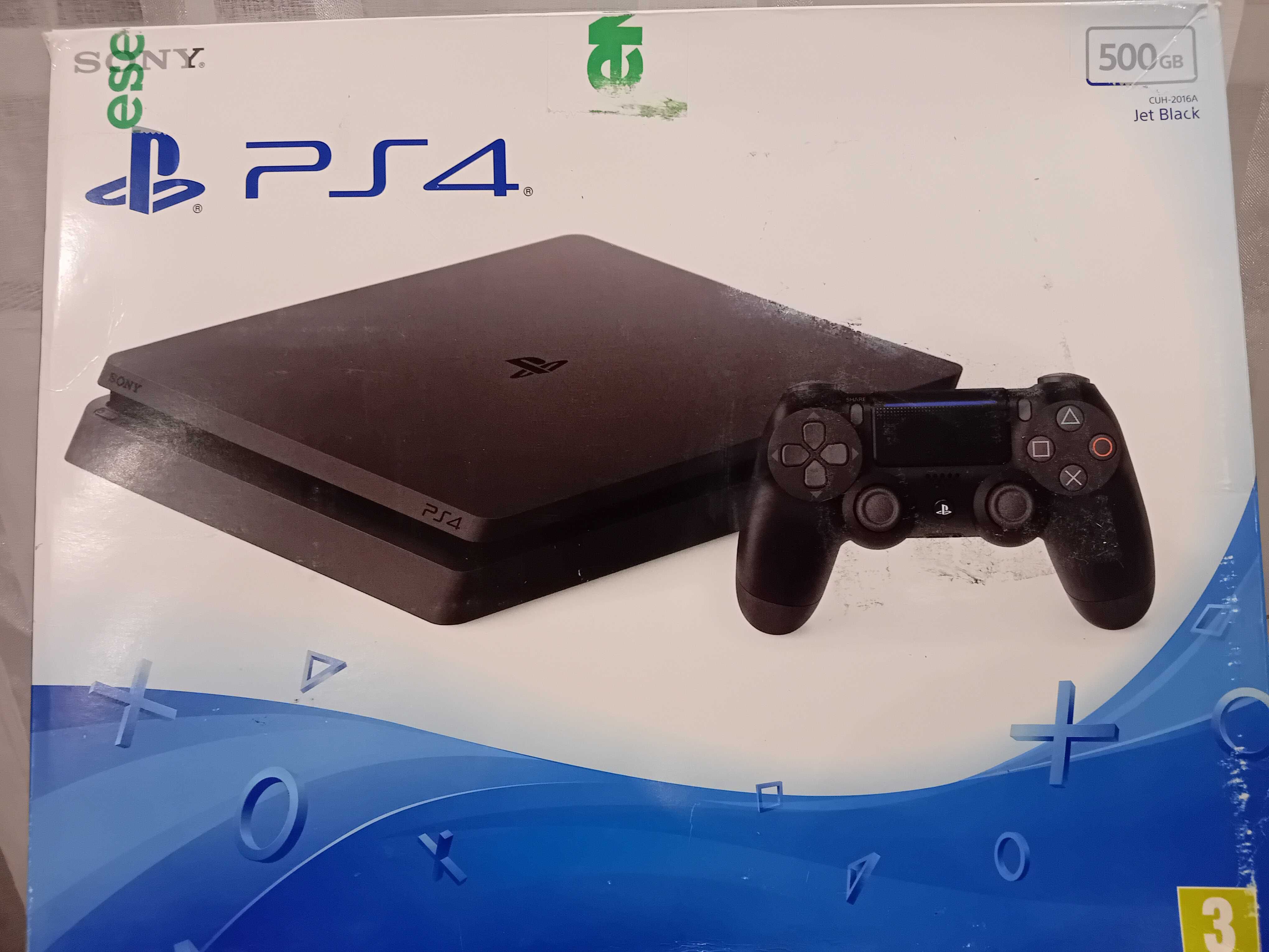 PLaystation4 Ps4 Slim UHD in stare perfecta, trei controlere si jocuri