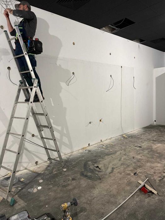 Montaj prize, lustre, TV, camere supraveghere, Unifi, rețele — BBZ