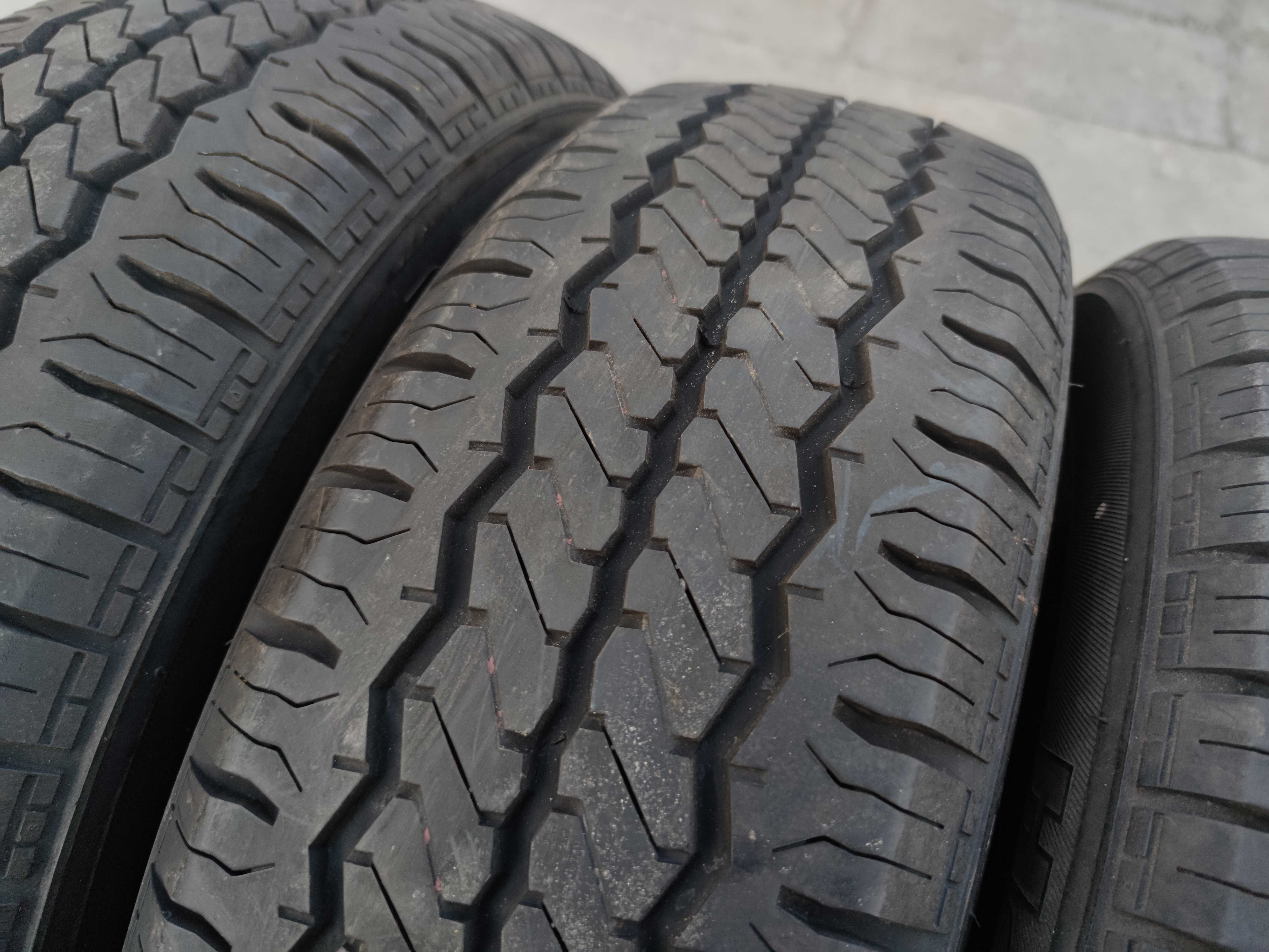 4бр Летни Гуми 215 70 16 С - Hankook