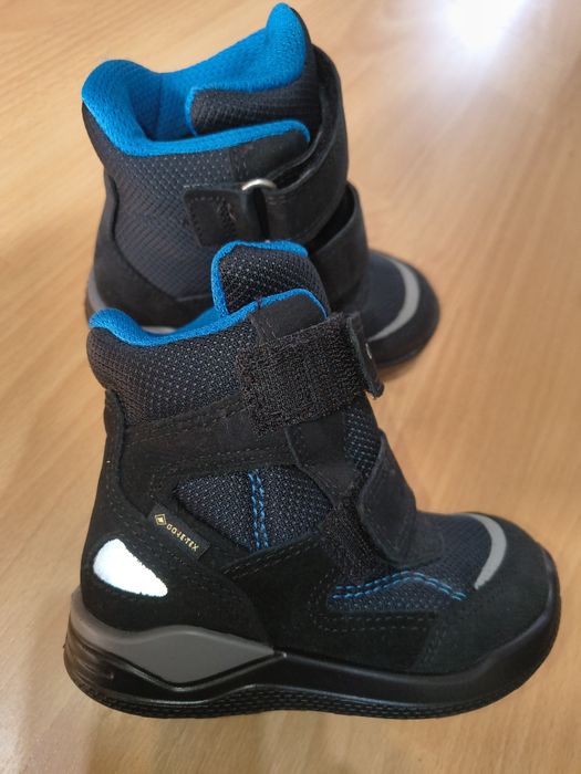 Cizme zăpadă Ecco,gore-tex băieți ,m.23 .Preț 80 lei