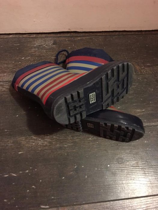 Продавам  детски ботуши,Некст и Боболи