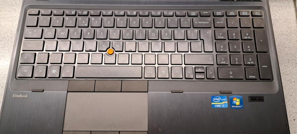 Laptop HP EliteBook 8560w i7, construit la comanda,carcasa metalica