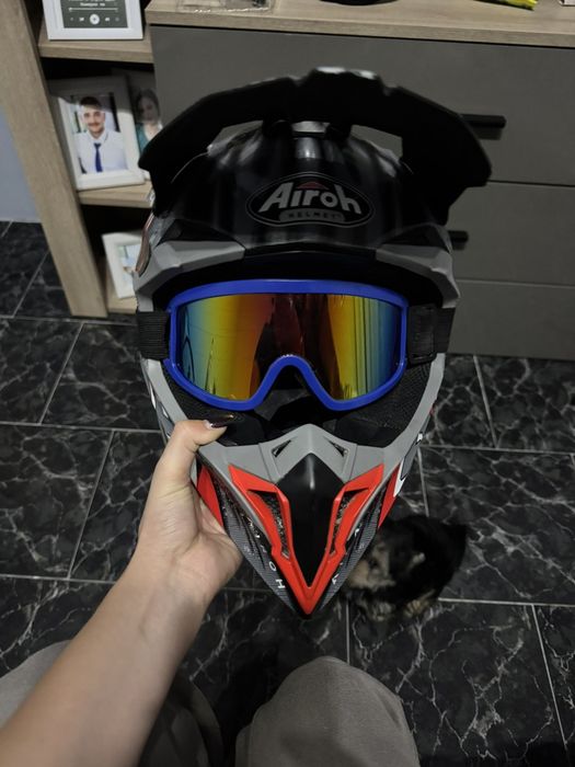 кросова каска airoh
