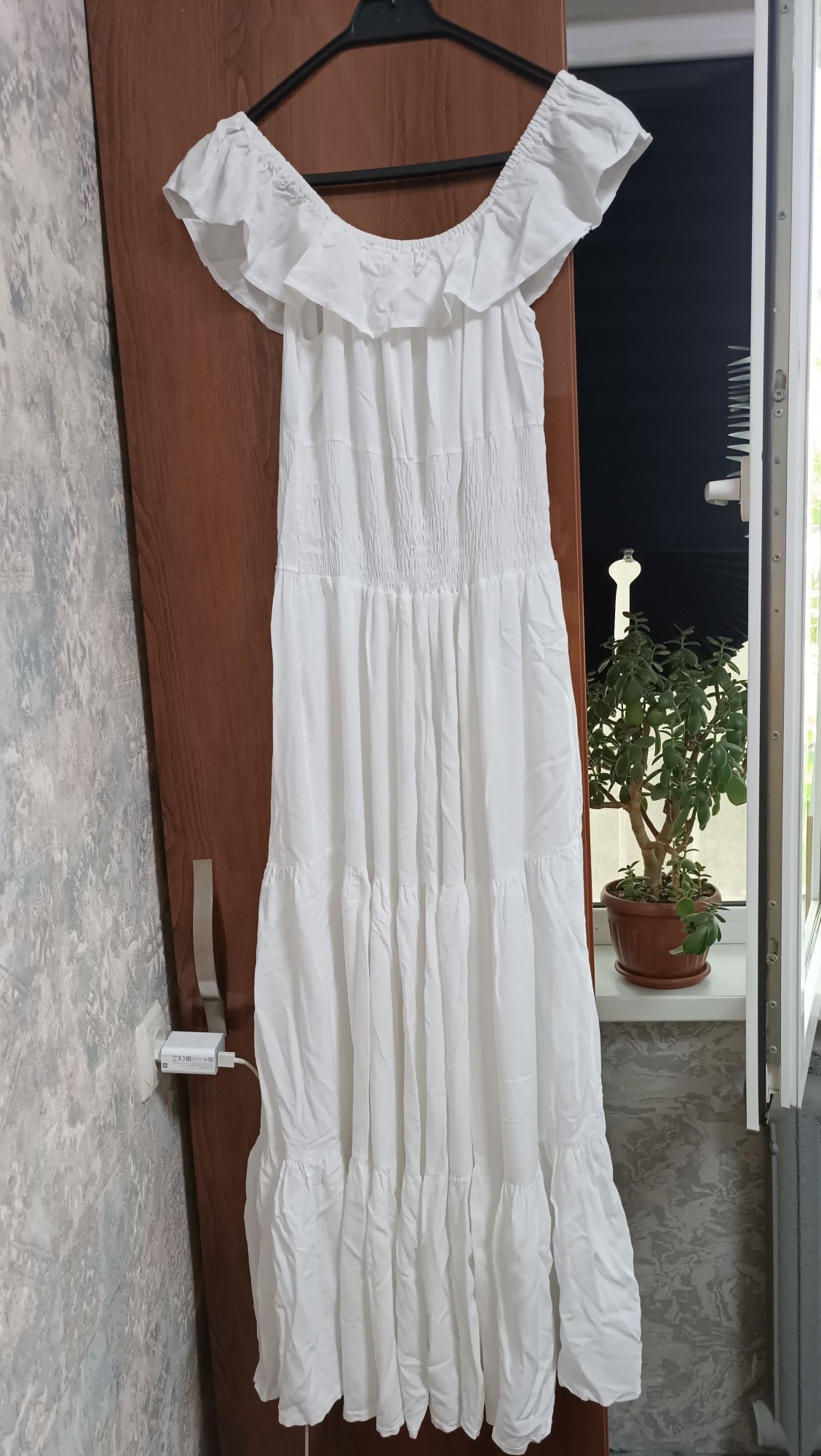 Продам Сарафан новый