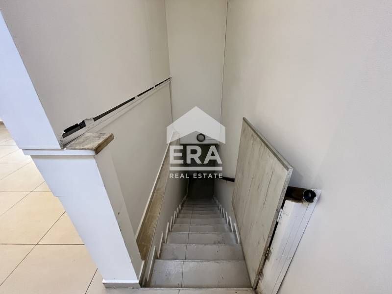 Търговско помещение с лице на ул. Пирин в Манастирски ливади