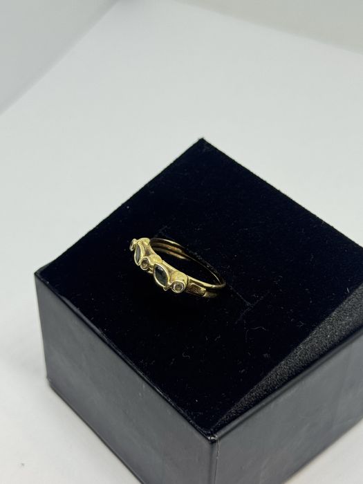 красив дамски пръстен 2.13гр 18к 750 Albor