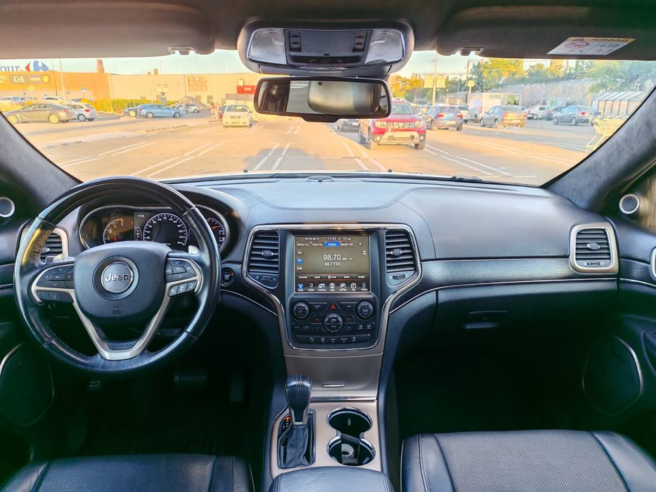 JEEP GRAND CHEROKEE 3.0 diesel 250 cp unic propietar in tara.