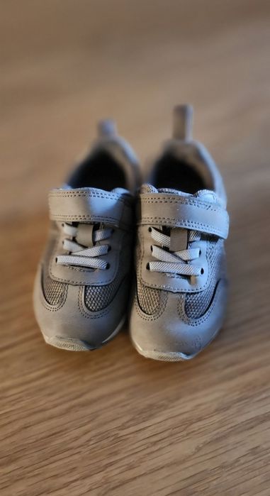 Детски спортни маратонки Като нови