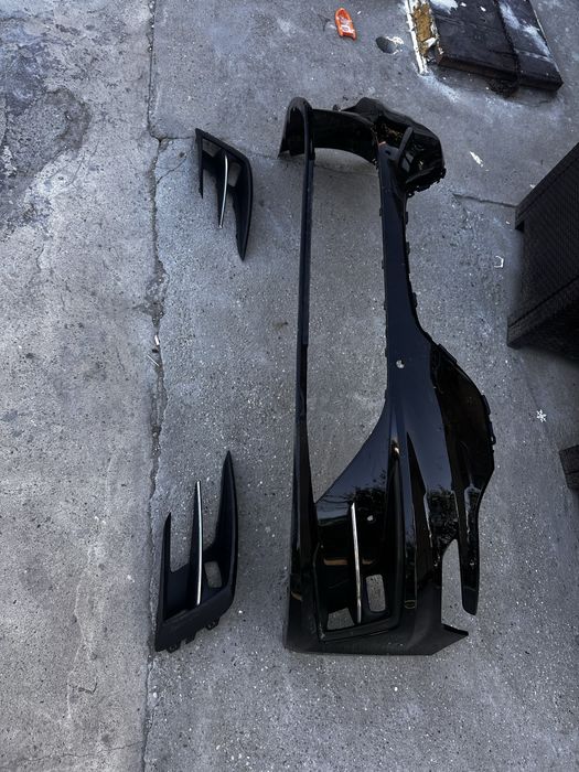 Bară față.grile proiector renault megane 4.facelift.