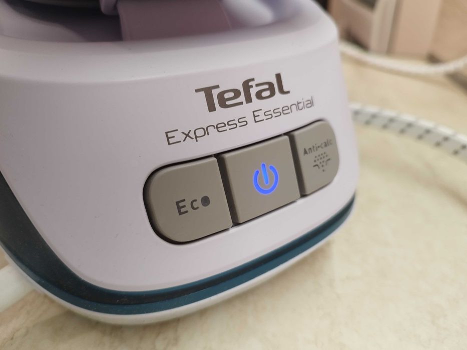 Парогенератор Tefal Express Essential SV6115E0, 2200W, 5.2 бара