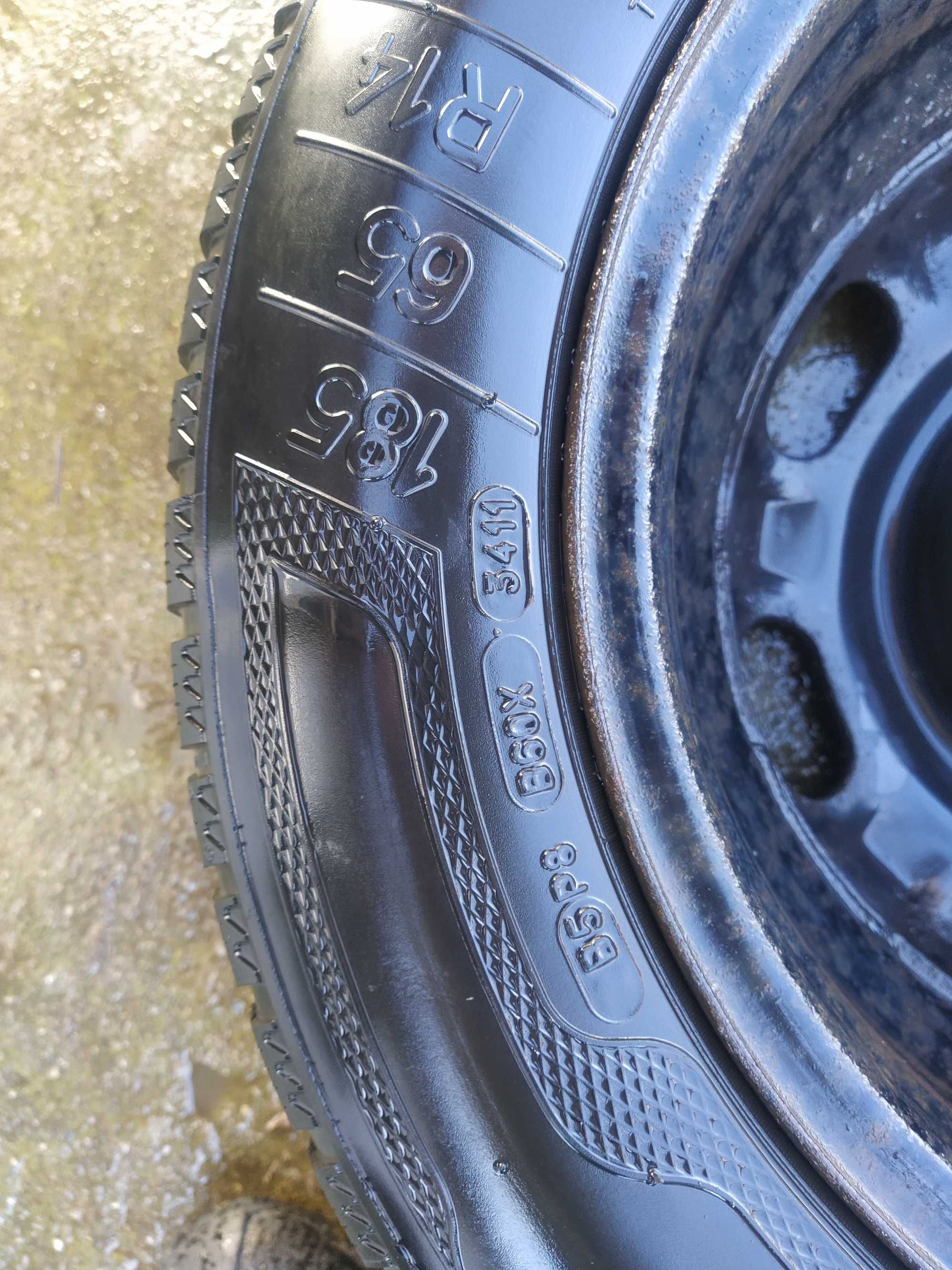 Зимни гуми със стоманени джанти 14" 4 броя