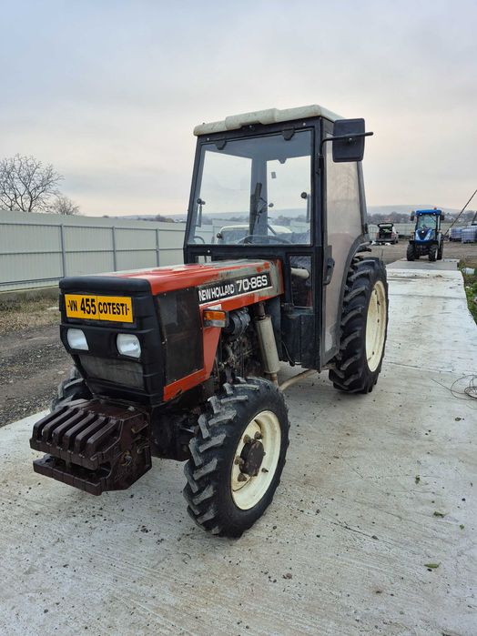Tractor viticol new holland
