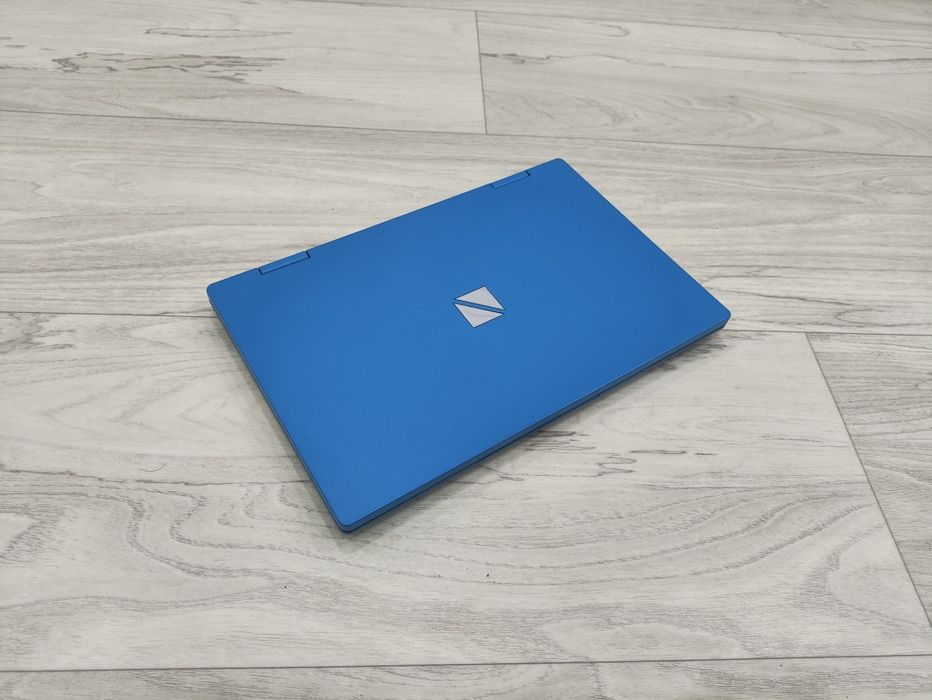 Японский Ультрабук Nec