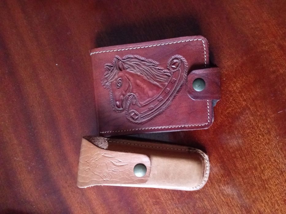 Set portofel plus teacă briceag