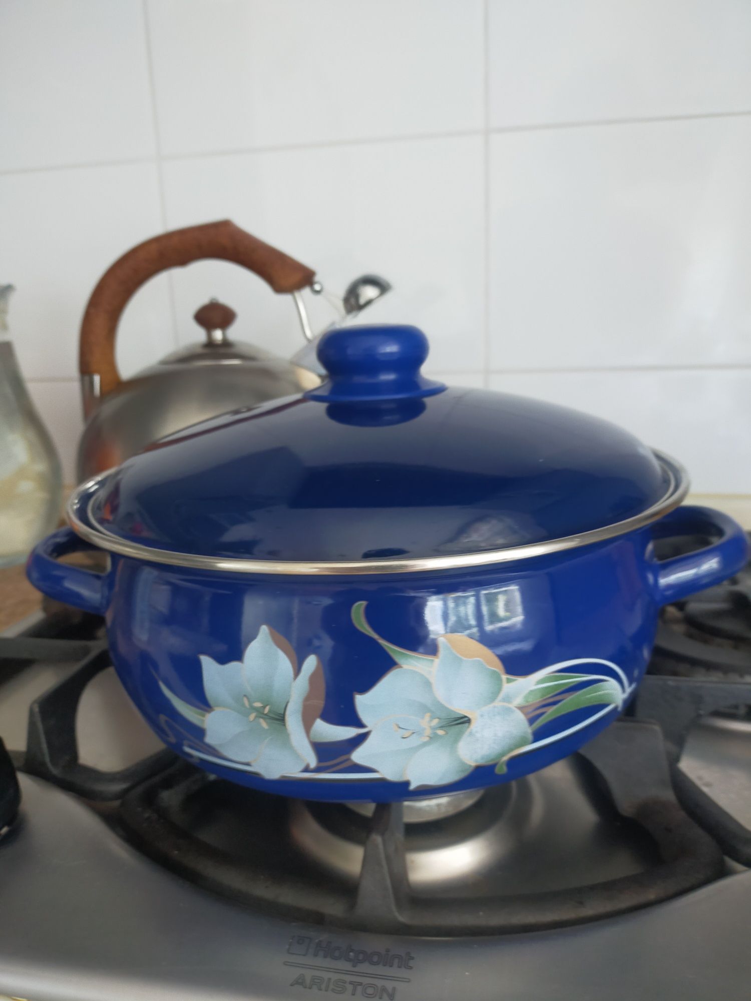 Кострюля эмалированная. 3 л