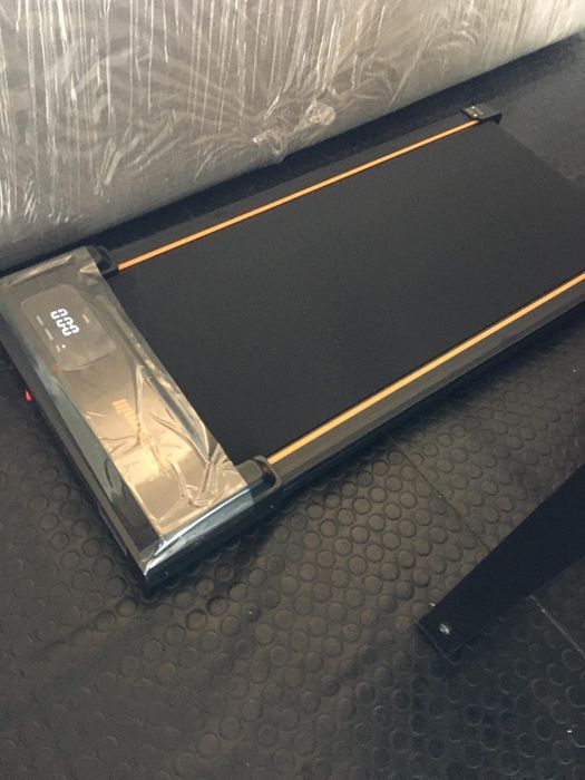 Banda de alergat modelul mare și mic nouă